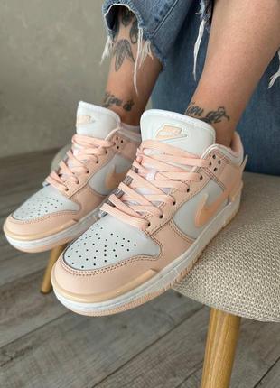 Прекрасные женские кроссовки nike dunk low twist peach white персиковые2 фото