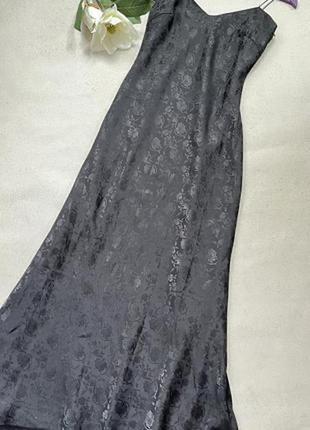 Шикарное платье сарафан veromoda на тончайших брителях. длина макси длинной.