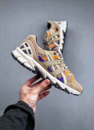 Чоловічі кросівки asics