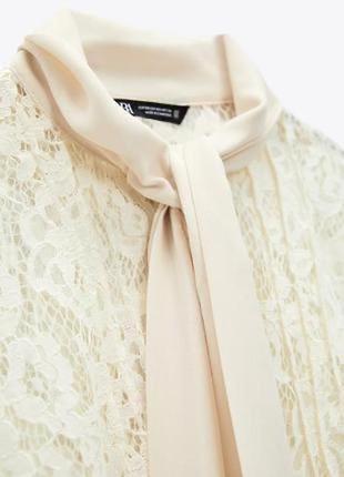 Неймовірно красива блуза zara з зав’язкою на шиї і ґудзиками перлами. нова .3 фото