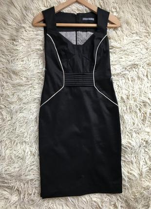 Гарне плаття по фігурі