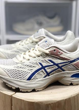 Женские кроссовки asics5 фото