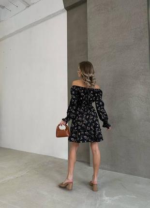 Чаоівна легка жіноча коротка сукня в квітковий принт з пишною спідницею9 фото