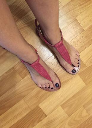 Босоніжки натуральна шкіра