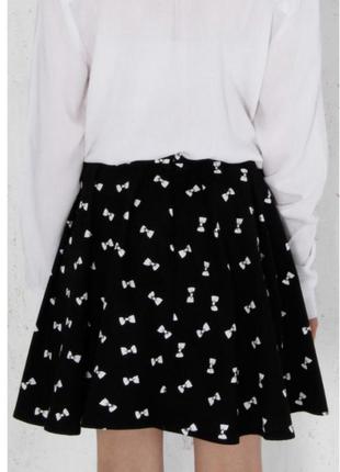 Очень красивая брендовая юбка для девочки подростка2 фото