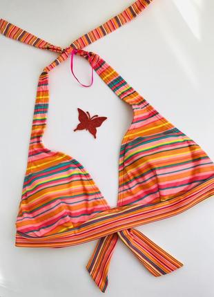 Актуальний верх купальника на зав'язках в смужку з малесеньким нюансом ❤️ сток!