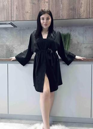 Короткий домашний халат с кружевом 669 черный