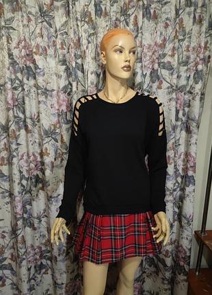 Красивая кофточка женская.