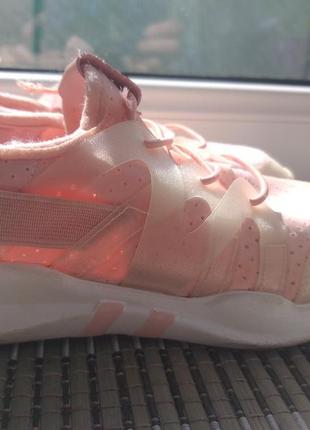 Кросівки для дівчинки