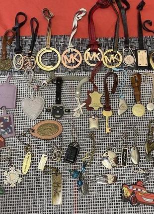 Оригинальные брелки в ассортименте от 50 грн