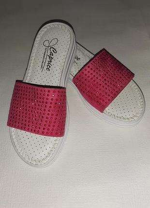 Шлёпанцы caprice