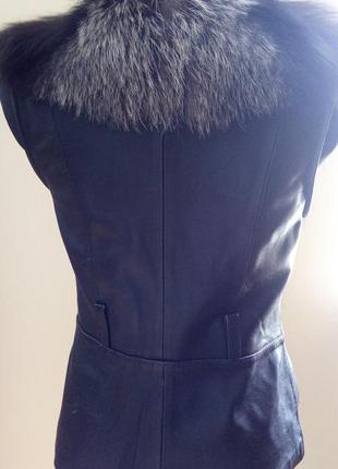 Кожаная куртка с мехом, меховый жилет4 фото