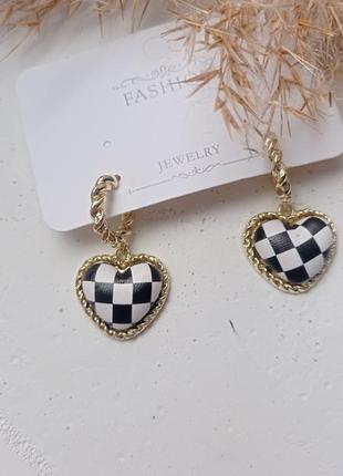 Середки серце чорно білі стильні модні