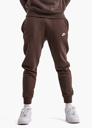 Штани nike club fleece joggers brown1 фото