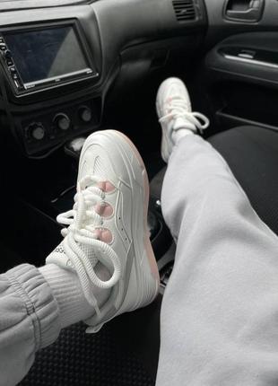 Кросівки біло - рожеві на платформі6 фото