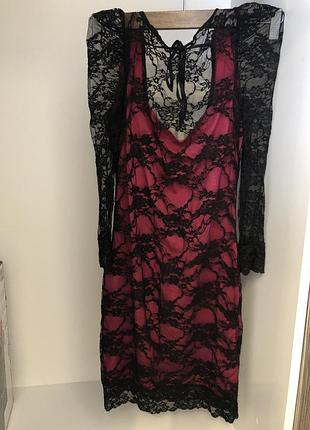 Эффектное платье pink