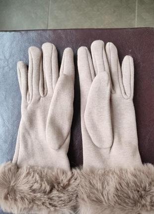 Перчатки женские бежевые.1 фото