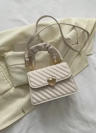 Классическая кросс-боди, женская сумка на два отделения из эко кожи, сумка через плечо белая7 фото