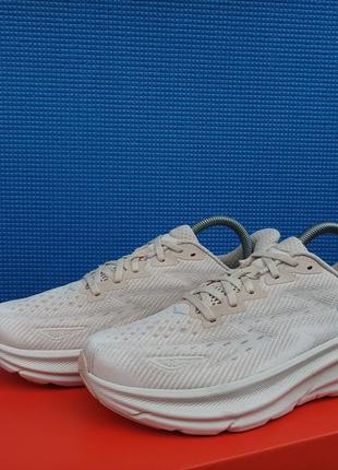 Hoka one one w clifton 9 - кросівки оригінал (39/24.5)2 фото