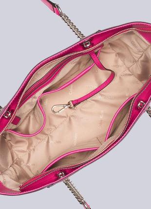 Элегантная розовая женская сумка кросс-боди calvin klein accordian rose из натуральной итальянской кожи6 фото