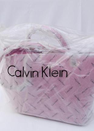 Элегантная розовая женская сумка кросс-боди calvin klein accordian rose из натуральной итальянской кожи7 фото