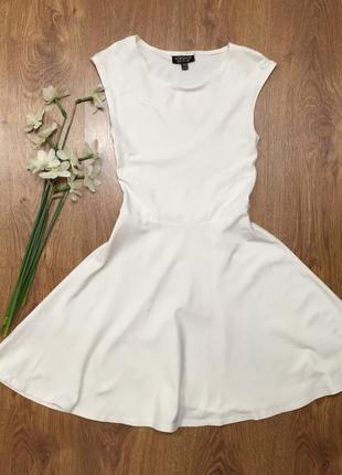 Очень милое платьице topshop