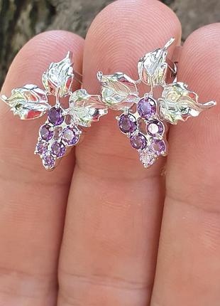 Сережки виноград