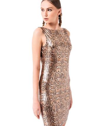 Шикарна леопардова сукня з відкритою спиною