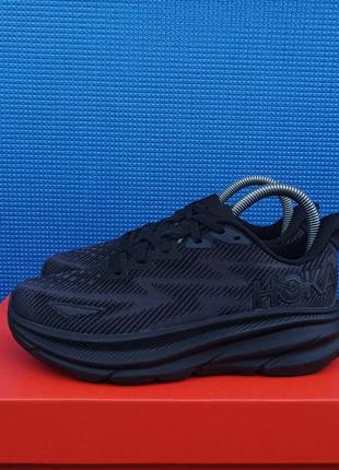 Hoka one one w clifton 9 - кросівки оригінал (37/23.5)1 фото