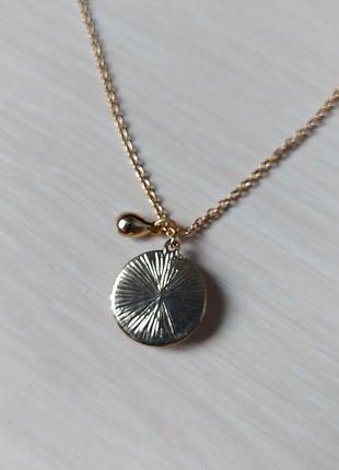 Цепочка с подвеской " знаки зодиака "avon в ассортименте.