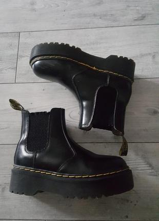 Ботинки челси сапоги dr. martens quad — black smooth кожа9 фото