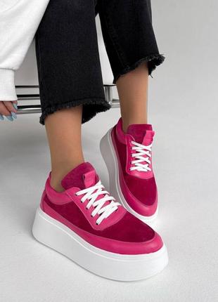 Жіночі яскраві кросівки/кеди на платформі колір фуксія