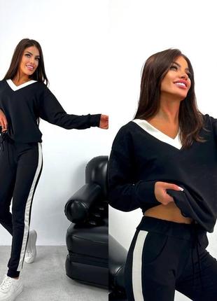 Трикотажный женский костюм - брюки и кофта свитшот свитер с v-образным вырезом5 фото