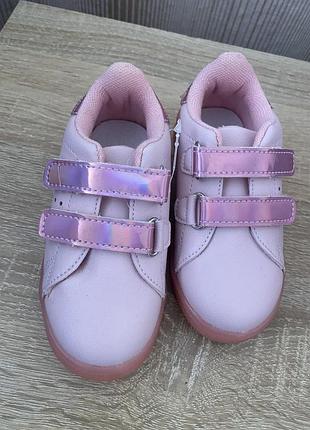 Кросівки для дівчинки 2