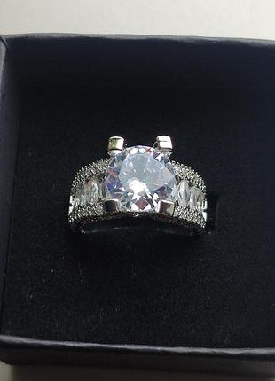 Прекрасна каблучка 2