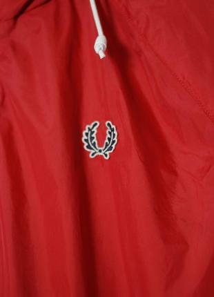 Fred perry чоловіча вітровка легка куртка весняна олімпійка lacoste ralph lauren фред пері червона з лампасами ellesse nike5 фото