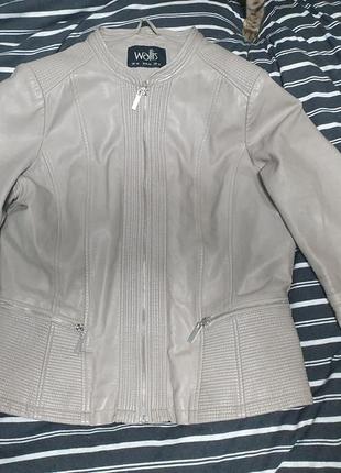 Коротка еурточка екошкіра р.44  від wallis1 фото