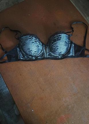 Бюстгальтер 70c