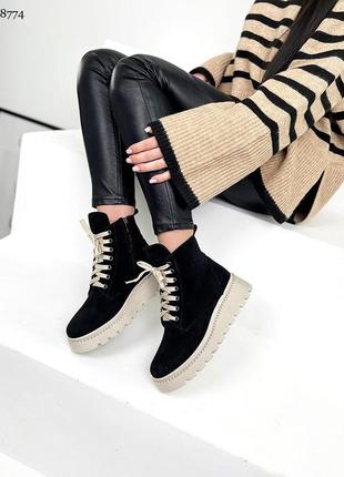 Замшеві зимові черевики