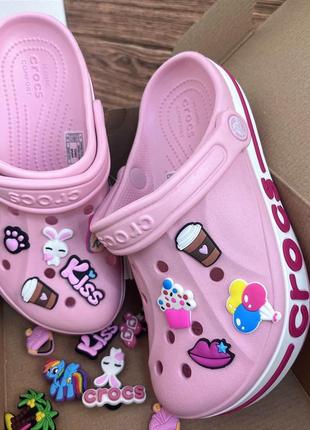 Жіночі крокси сабо crocs bayaband clog pearl рожеві джибітс1 фото