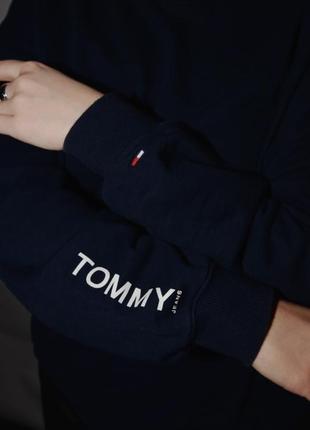 Свитшот от tommy hilfiger3 фото