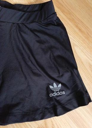 Юбка - шорты юбка шорты чёрная с светоотражающим элементом адидас5 фото