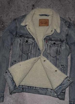 Levis trucker sherpa jacket (мужская джинсовая куртка шерпа левис )4 фото