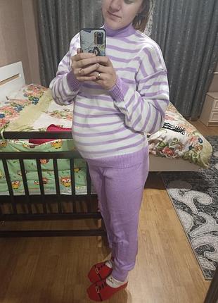 Костюм вязаный