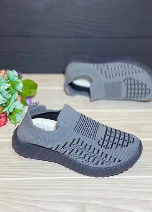 Легкі текстильні мокасини