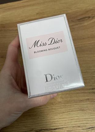 Miss dior blooming bouquet