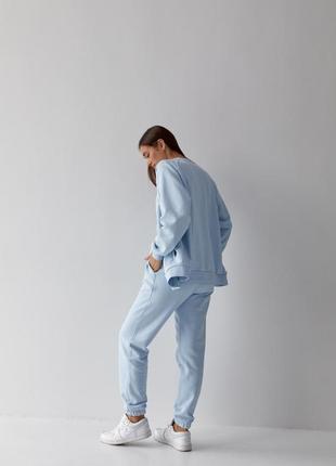 Спортивный женский костюм бомбер + джоггеры3 фото
