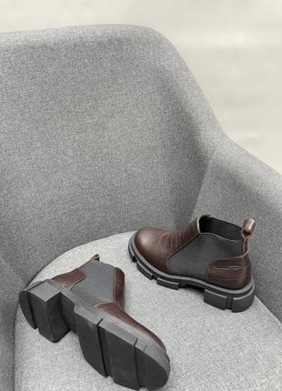 Коричневые шоколадные ботинки с тиснением под аллигатора крокодила4 фото
