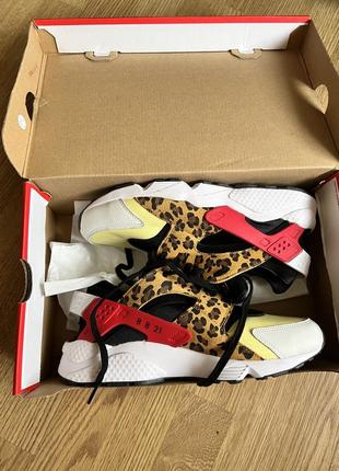 Кроссовки кожа и замша nike air max huarache оригинал размер 42 27 см новые в коробке7 фото