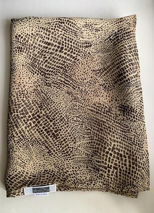 Великий шарф із віскози krizia